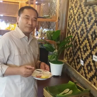 Idea Kreatif, Staff TA Komisi X DPR RI: Mengantar Warung Godhong Gedhang Ramai Pengunjung