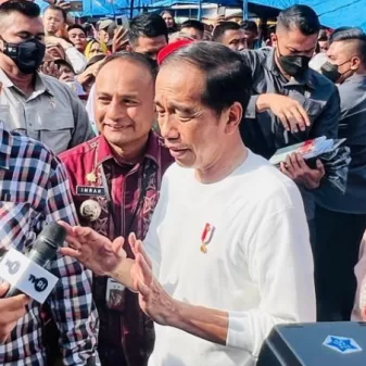 Presiden Jokowi : Kunci Pasar Tradisional Dapat Bersaing Adalah Manajemen Yang Baik