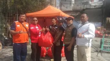 Pokdar Subsektor 710 Tugu Selatan, Pimpinan Opung Beri Bantuan Korban Kebakaran Pertamina