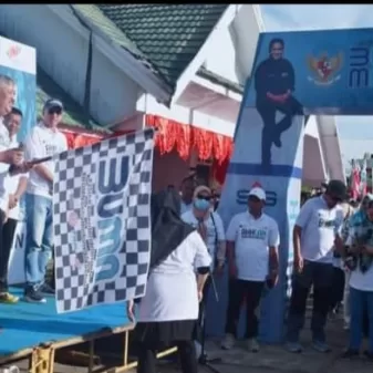 Jalan Sehat BUMN Dilepas Lansung Bupati Pinrang