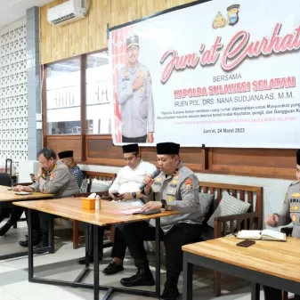 Awal Ramadhan Wakapolda Sulsel Gelar Jumat Curhat Di Warkop Al-FAYYADH Maros, Warga Keluhkan Ternak Berkeliaran