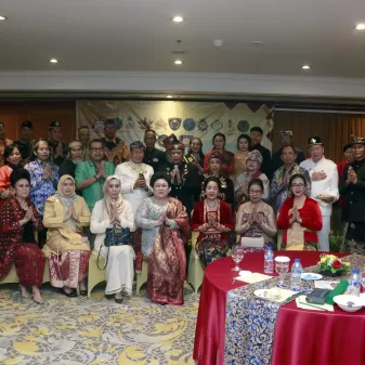 Dialog Antar Bangsa Bersama Raja Sultan Nusantara Dan Pemerintah di Hotel Borobudur