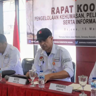 Pacu Kinerja Pelayanan Informasi Publik, Bawaslu Ngada NTT Gandeng Mitra Pers