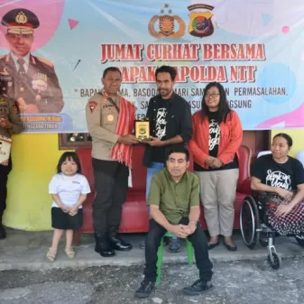 Kapolda NTT Serap Curhatan Kaum Difabel, Masyarakat Jangan Enggan Koreksi Kinerja Polisi