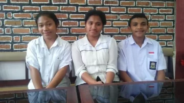 Magang Di Bawaslu Ngada, Pelajar SMAK Santo Aloysius Ruteng : Kami Panen Ilmu