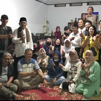 Perkuat Sinergi MT Qurrota Ayun Bersama SWI Depok Giat Buka Puasa Bersama