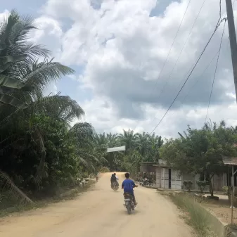 Jalan Desa Sordang Simalungun Sumut, Berdebu dan Tidak Diaspal