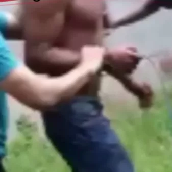 WahtsApp Nagekeo Mandiri Viral Video Seorang Pemuda Tangan Diikat Tanpa Baju