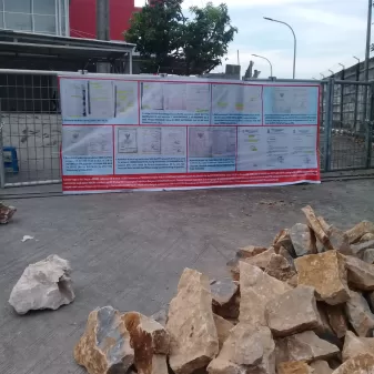 Belum Dapat Kepastian Hukum, Ahli Waris Kembali Tutup Paksa Pusat Grosir di Makassar