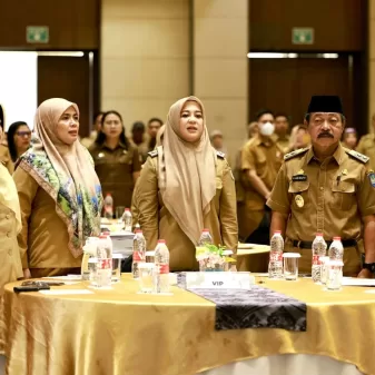 Perkuat Kordinasi, Wawali Makassar Hadiri Rapat Penanggulangan Kemiskinan Tingkat Provinsi