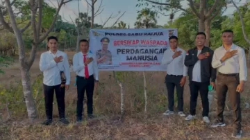 Cegah Tindak Pidana Perdagangan Orang, Polres Sabu Raijua Pasang Spanduk Himbauan 