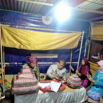 Lembaga Adat Jariminassa Tanralili Maros Gelar Adat A’langiri Kalompoang