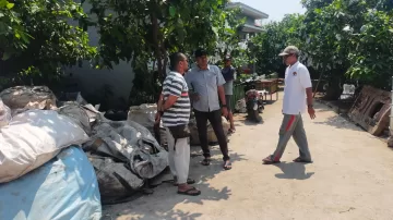 Diduga Pabrik Pengolahan Limbah Ilega, Ditengah Pemukiman Digrudug Warga