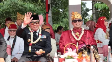 Karnaval Pesona Nusantara Bekasi Keren 2023
