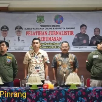 Wakil Bupati Pinrang Buka Pelatihan Jurnalistik Kehumasan
