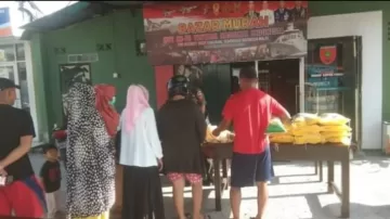 Warga Ramaikan Bazar Murah Kodim 1404/Pinrang