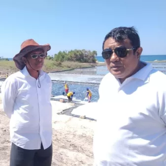 Dira Tome Tepis Isu Penyerobotan Lahan Tambak Garam Oleh PT Nataga Rai Hawu Industri