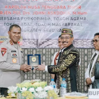 Kapolda NTT Minta Pemda Sabu Raijua Jangan Alihfungsikan Lahan Pertanian 
