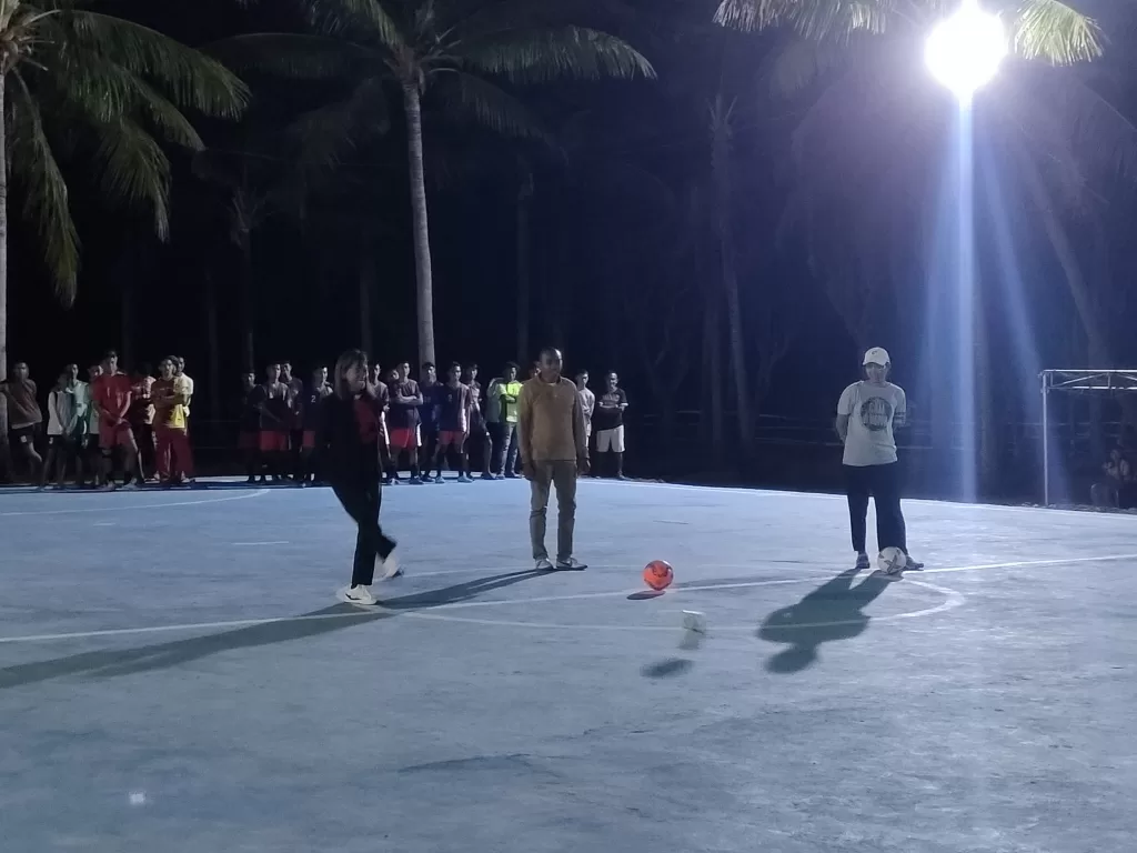 Pendeta Femi Nassa -Neno Buka Turnamen Futsal Matepu Cup I Tahun 2023