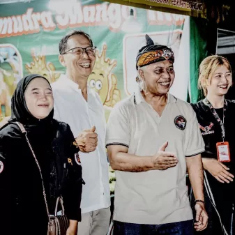 Abah Anton Charliyan dan Ratu Ageng Rekawati Hadiri UMKM Binaannya Jalak Nusantara Lebak Banten