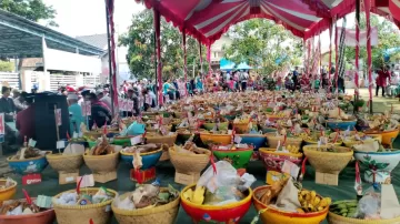 Wujud Rasa Syukur, Warga Desa Muntur Gelar Sedekah Bumi