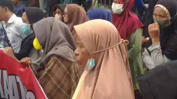 Tak Terima Kadesnya Difitnah, Warga Desa Kadatong Gelar Aksi Sejumlah Titik Di Takalar
