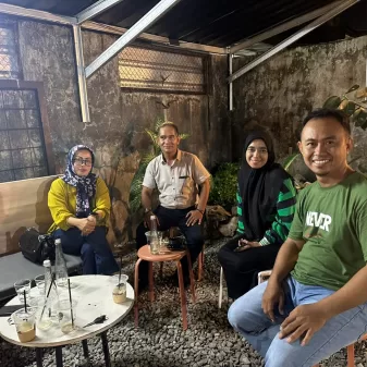 FBIS Diskusi Program Sosial Bersama Rahmat Dahlan Caleg Hanura Dapil Mamarita Kota Makassar