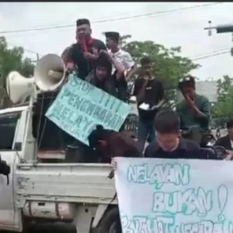 Diduga Empat Nelayan Ditembak Polisi, Warga Suku Bajo Geruduk DPRD Sulawesi Tenggara