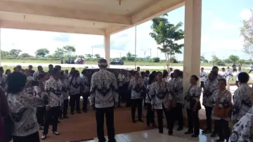 Guru dan Pansus DPRD Minta Bupati Sabu Raijua Copot Kadis PKKO Dari Jabatannya 