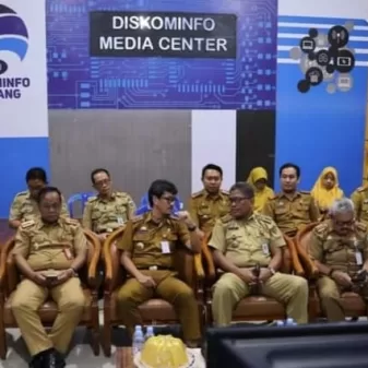 Sekda Pinrang Ikuti Rakor Penanganan Inflasi Secara Virtual