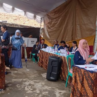 TPS 77 Utan Kayu Jakarta Timur, Diduga Oknum Ketua RT 12 Melanggar Aturan dan Sikap Tidak Menyenangkan