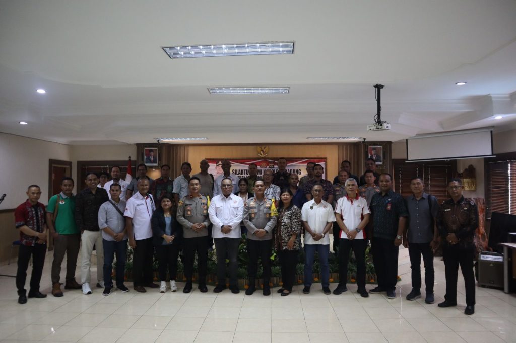 Kapolres Badung Silahturahmi Dengan Tokoh Masyarakat Provinsi NTT dan Stakeholder Terkait