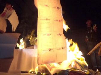 KPU Kabupaten Ngada NTT Musnahkan 2.806 Surat Suara Rusak