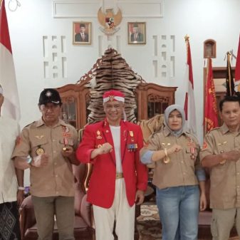 GERNAS BP2MP Anti Radikalisme Dan Intoleran Jatim Resmi Dilantik Abah Anton Charliyan