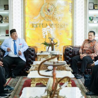 Terima Pengurus Remaja Masjid, Ketua MPR Bamsoet Dukung Musabaqah Tilawatil Quran Antar Bangsa Di Banjarmasin