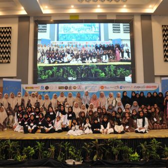 Sedekah Booster Indonesia Gelar Buka Puasa Bersama 200 Anak Panti Asuhan