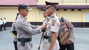 Kapolres Ngada AKBP Padmo Arianto Pimpin Sertijab Kasat Lantas