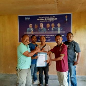 Pemilukada 2024 : DPC Demokrat Nagekeo Buka Pendaftaran, Sejumlah Perwakilan Balon Ambil Formulir