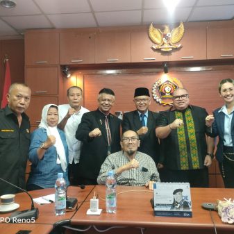 Irjen Pol (purn) Anton Charliyan Ketua Umum Media Warisan Budaya Nusantara, Resmi Sebagai Ketua Dewan Penasihat LKBPH PWI Pusat