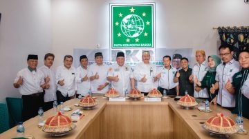 Kembalikan Formulir ke Parpol. AJB : Tujuan Saya Menjadi Calon, Tidak Ada Kepentingan Pribadi.