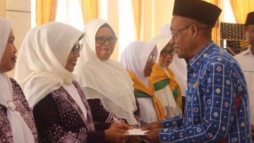 Pemda Nagekeo NTT Lepas Keberangkatan Jemaah Calon Haji 2024