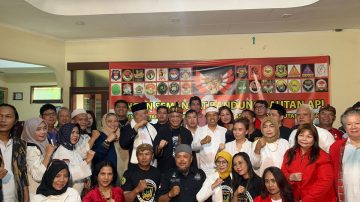 Dua Tokoh Jabar Bertemu, Abah Anton dan Kang Dedi Mulyadi Bertemu Khusus di Bandung