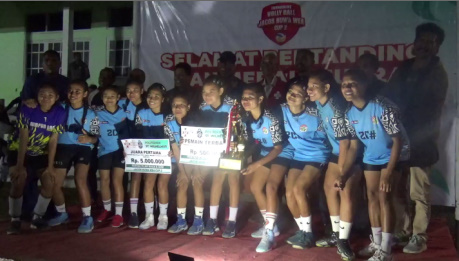 Menang Telak, SMA Regina Pacis Bajawa Sabet Juara 1 Volley Putri Jacob Nuwa Wea Cup II