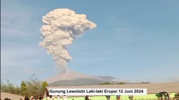 NTT : Gunung Lewotobi Laki-Laki Kembali Erupsi 12 Juni 2024, Warga Diminta Waspada