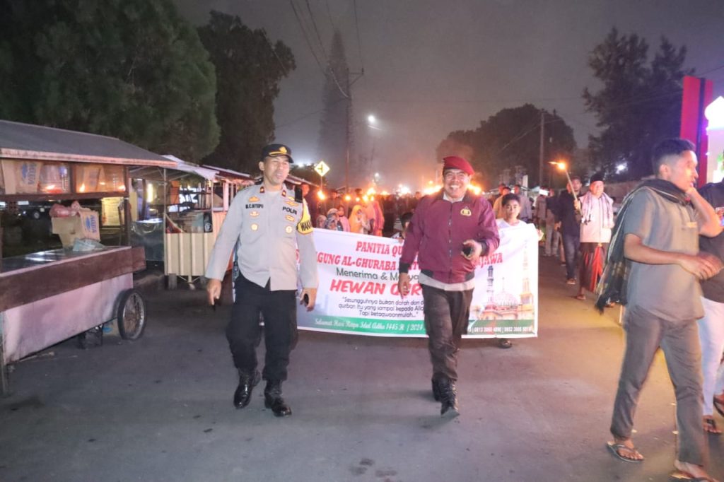 Waka Polres Ngada NTT Pimpin Pengamanan Malam Takbiran Hari Raya Idul Adha