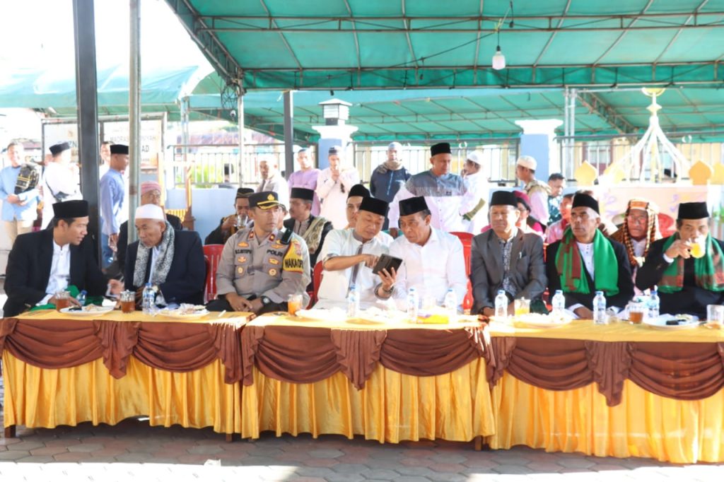 Waka Polres Ngada NTT, Kompol Mei Charles Sitepu, S.H Pimpin Pengamanan Sholat Idul Adha