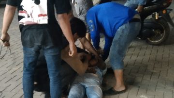 Satreskrim Unit PPA Polres Indramayu dibantu Masyarakat Sergap pelaku Pencabulan Anak di Bawah Umur