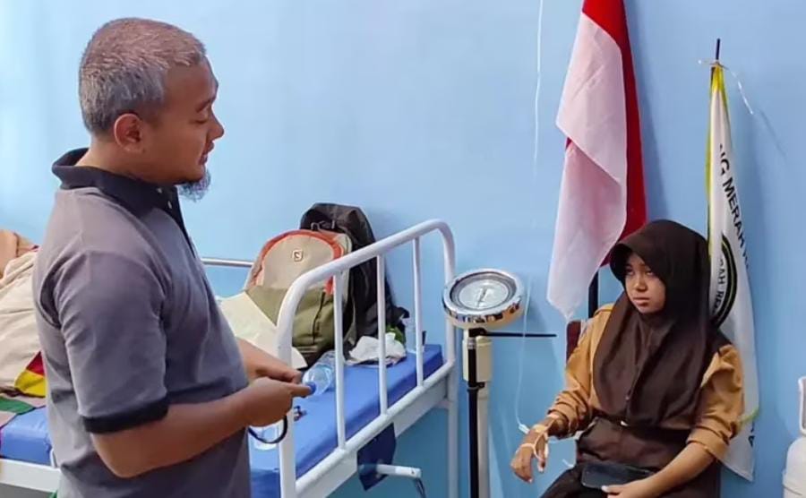Siswa siswi SMA Negeri 1 Mangunjaya Pangandaran, Keracunan