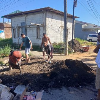 LSM, Ketua RW Serta Tokoh Masyarakat Kompak Lakukan Kerja Bakti Demi Kenyamanan Warga