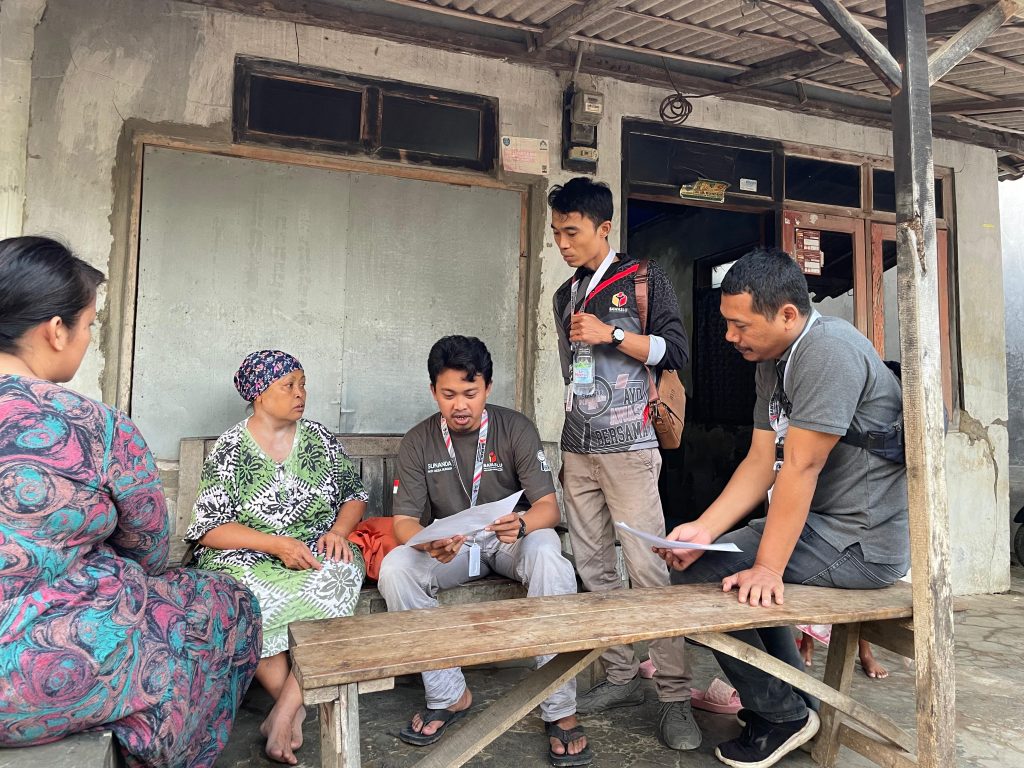 Panwaslucam Kecamatan Widasari, Giat Monitoring dan Patroli Kawal Hak Pilih dalam Tahapan COKLIK